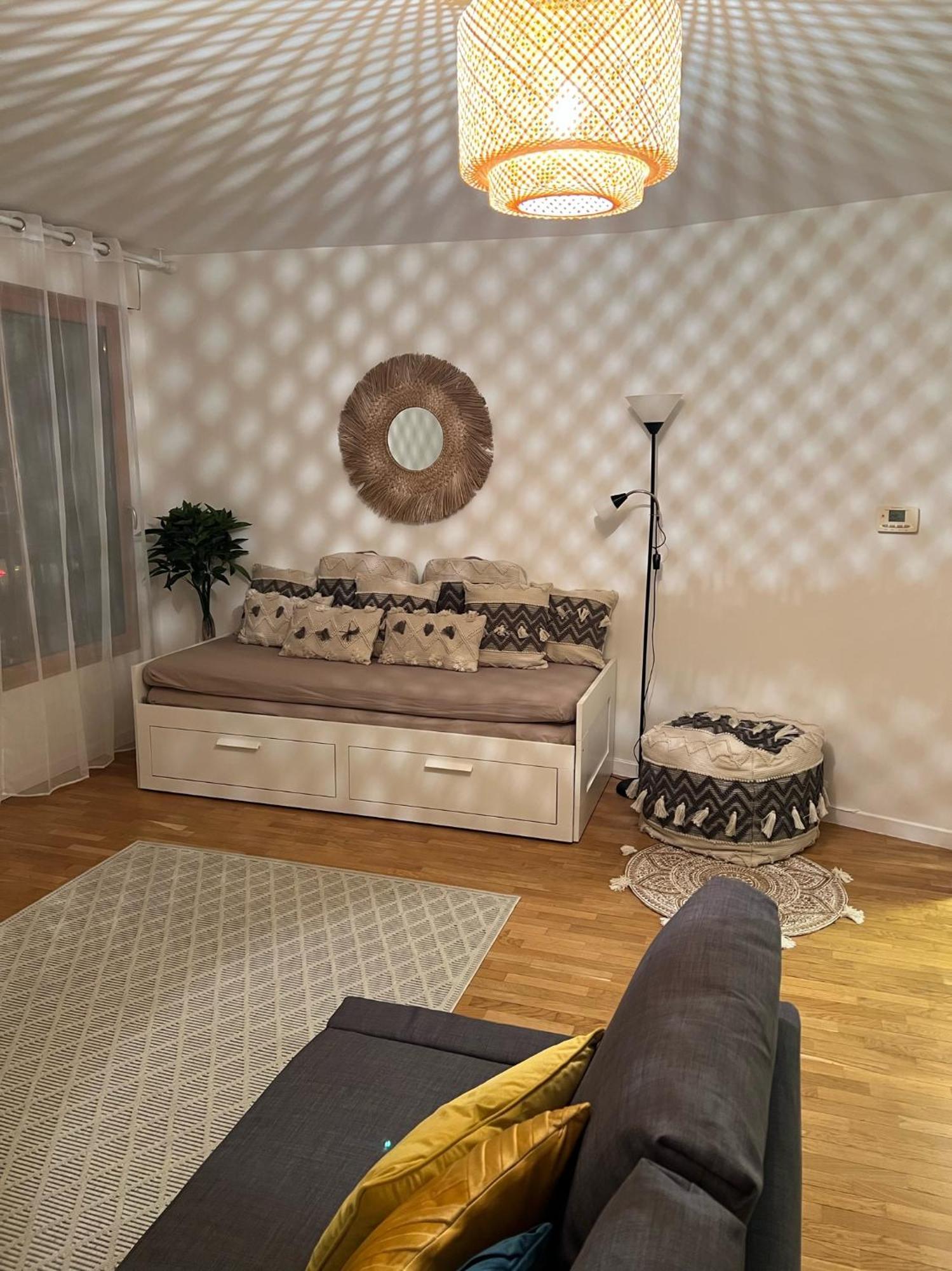 Paris-Montrouge Magnifique Appartement 3 Pieces De 75M2 Avec Parking - Tres Cosy Pour 1 - 8 Personnes Refait A Neuf -Entire Apartment Luxurious And Warm -Montrouge Paris 14Eme - Proche Aeroport Orly Parc Expositions Porte De Versailles Free Wifi Grat Exterior photo